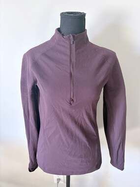 Lululemon Toasty Tech 1/2 Zip Pullover Black Cherry Size 4